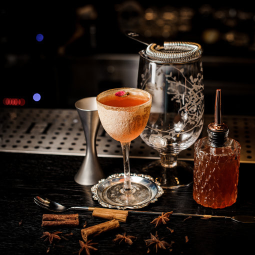 Cocktailtour Adobestock 217890376