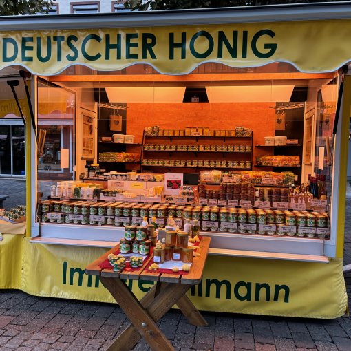 16 2024 Imkerei Ullmann Wochenmarkt
