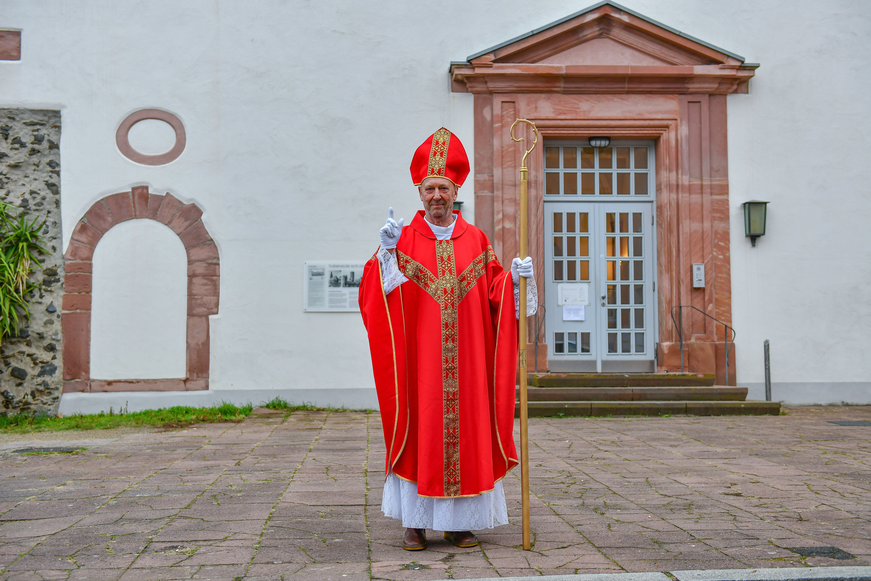 Wolfgang Schröder als Nikolaus