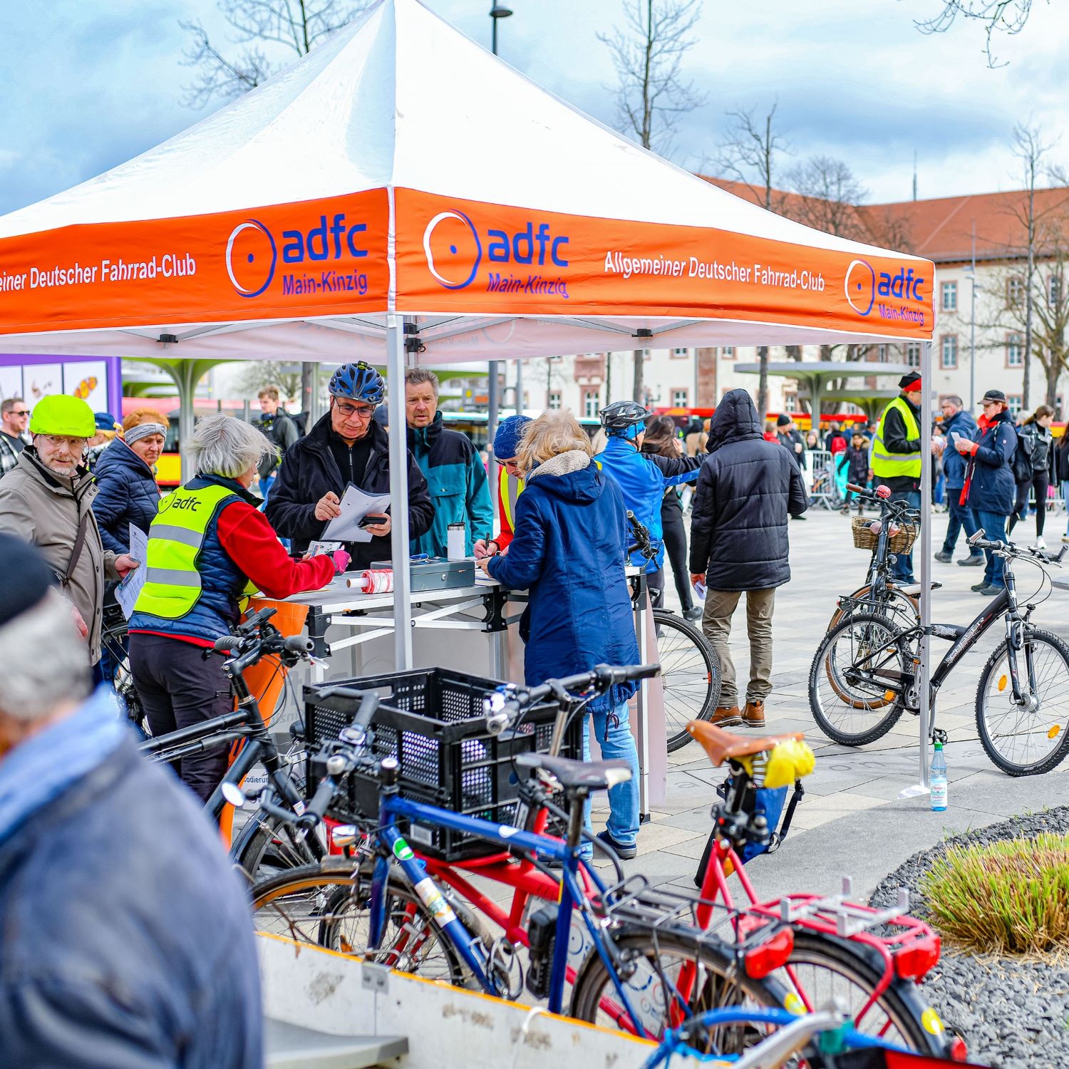 Fahrradmarkt 01