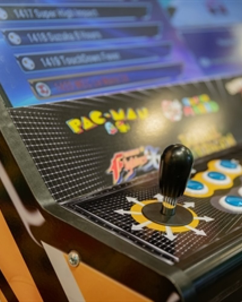 Hura Hanau Retro Arcade Spielautomat