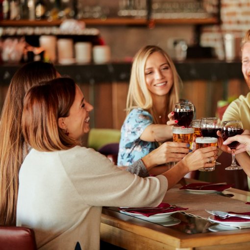 Beer Meets Wine Adobestock 229164089 Klein